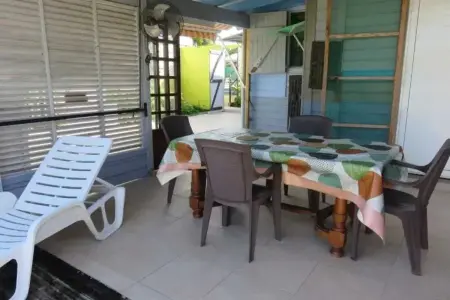Maison agréable à Sainte-Anne avec piscine partagée - Photo 3