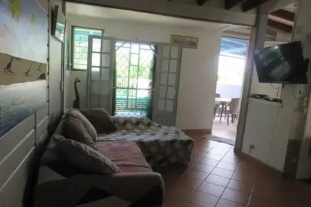 Maison agréable à Sainte-Anne avec piscine partagée - Photo 5
