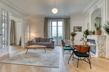 Location appartement à Paris, Magnifique Appartement AC Terrasse Madeleine Opéra