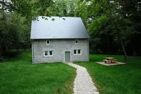 Maison du Régisseur à Gesves avec parc et étang