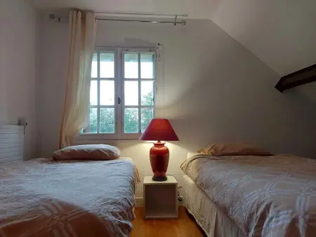 Maison avec piscine privée et 6 chambres à La Bazoche-Gouet : photo 11