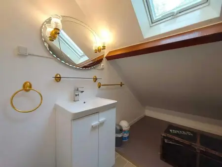 Maison avec piscine privée et 6 chambres à La Bazoche-Gouet : photo 25