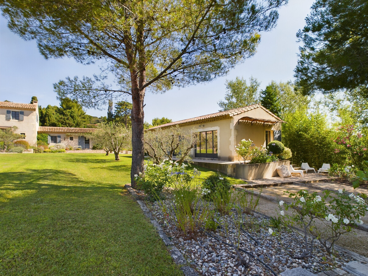 Mas provençal 4 chambres, piscine et terrain de pétanque - Photo 12
