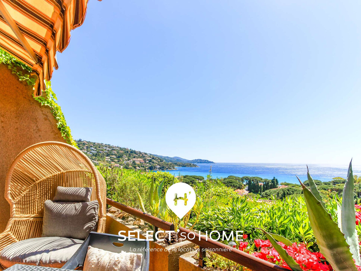 Appartement vue mer pour 4 au Lavandou - Photo 1