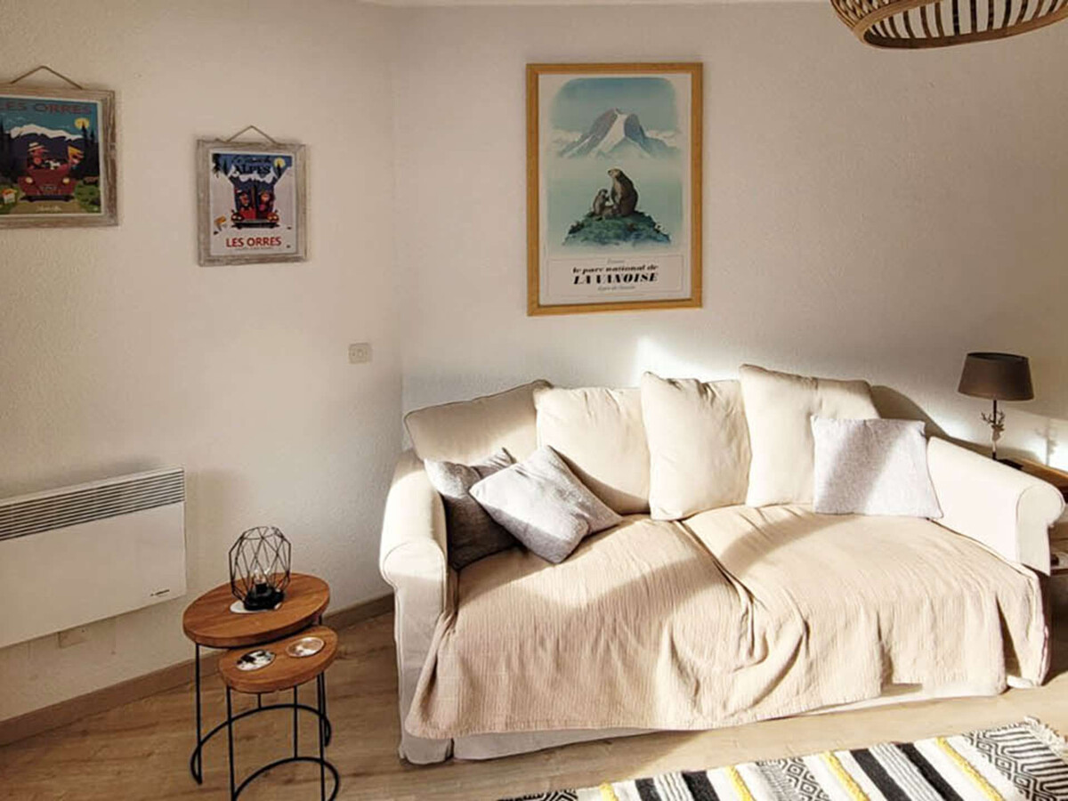 Studio 4 pers. aux Orres, balcon sud, accès direct pistes - Photo 2