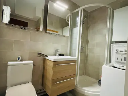 T2 Saint-Cyprien : jardin 100m², parking, 10 min plage : photo 8
