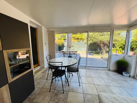 T2 Saint-Cyprien : jardin 100m², parking, 10 min plage : photo 9