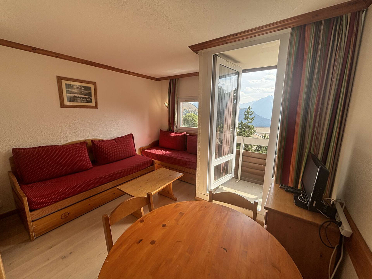 Studio 4 pers. L'Alpe d'Huez, balcon sud, 300 m pistes - Photo 2