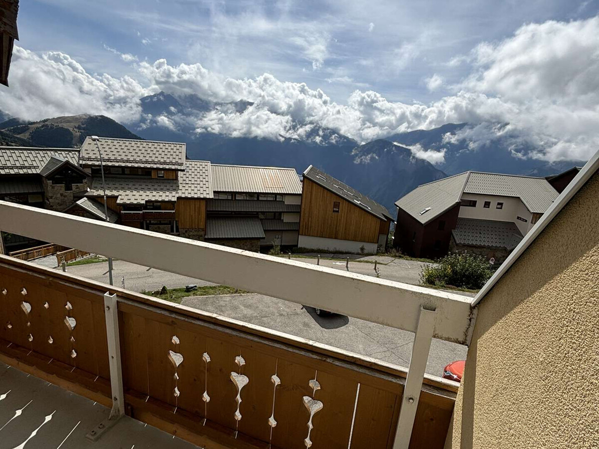 Appart 2 pièces cabine L'Alpe d'Huez, 300 m remontée - Photo 4