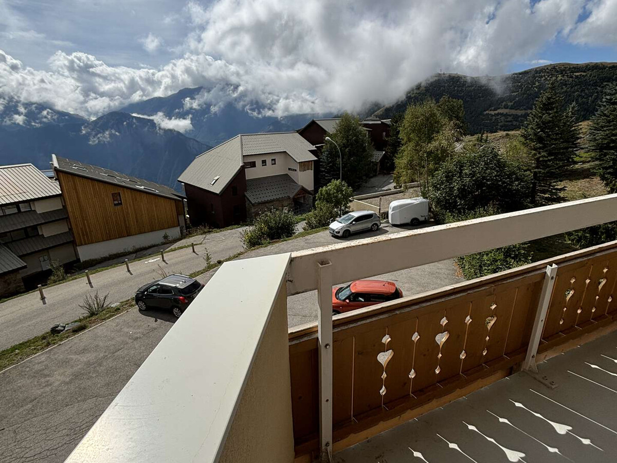 Appart 2 pièces cabine L'Alpe d'Huez, 300 m remontée - Photo 5