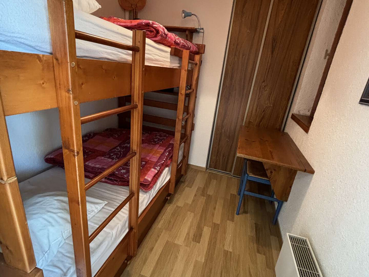 Appart 2 pièces cabine L'Alpe d'Huez, 300 m remontée - Photo 6