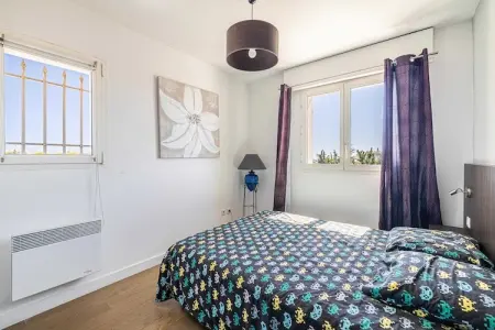 GB-9-GRIMPETTE, Villa climatisée 8 chambres/15 personnes avec piscine et tennis – Antibes - Photo 55
