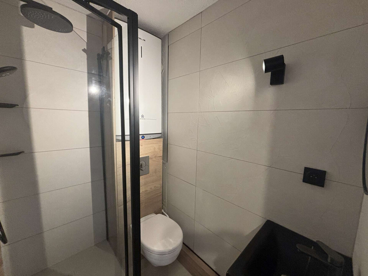 Studio rénové 4 pers, balcon sud-ouest aux Écrins - Photo 10
