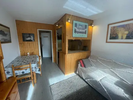 Studio avec balcon face au domaine skiable, Pra-Loup : photo 5