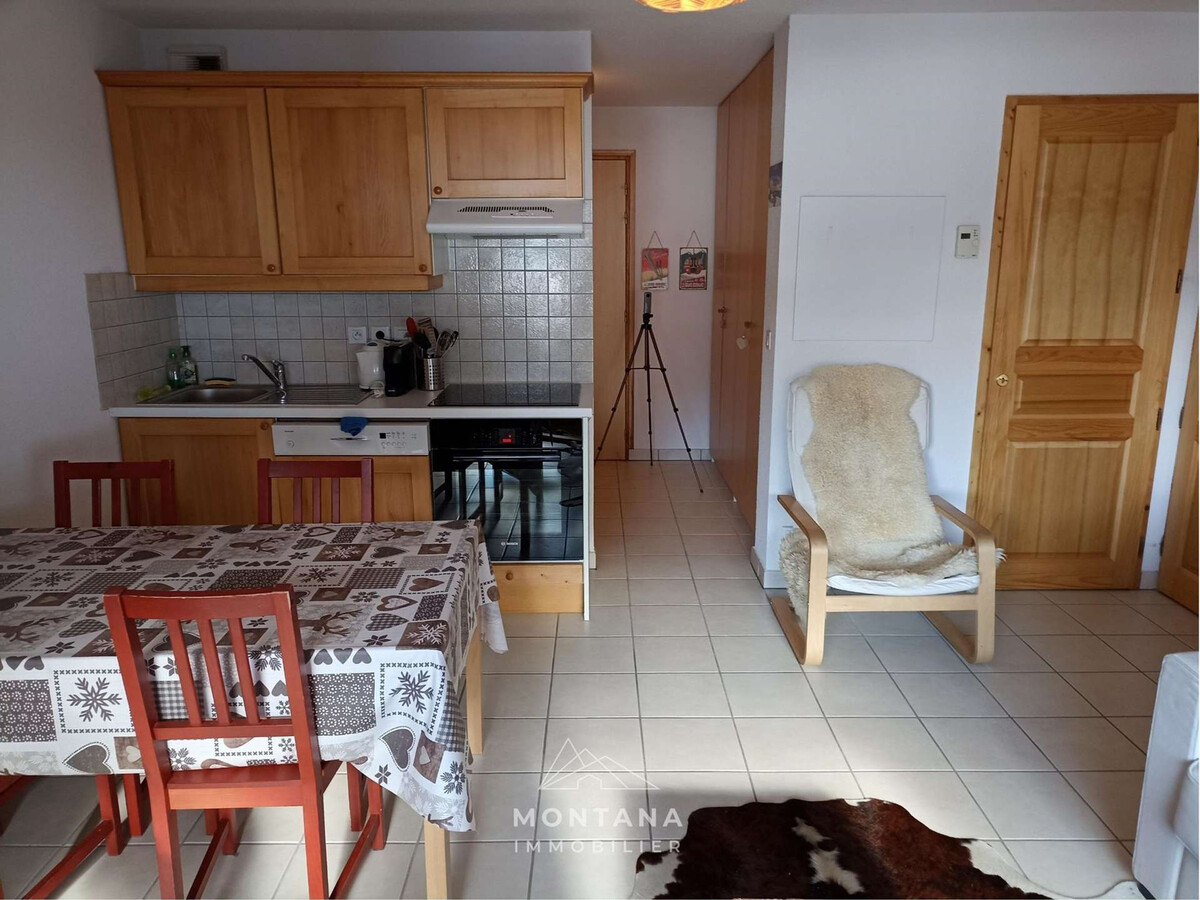 Appartement 2 pièces balcon sud, 200m télécabines - Photo 4