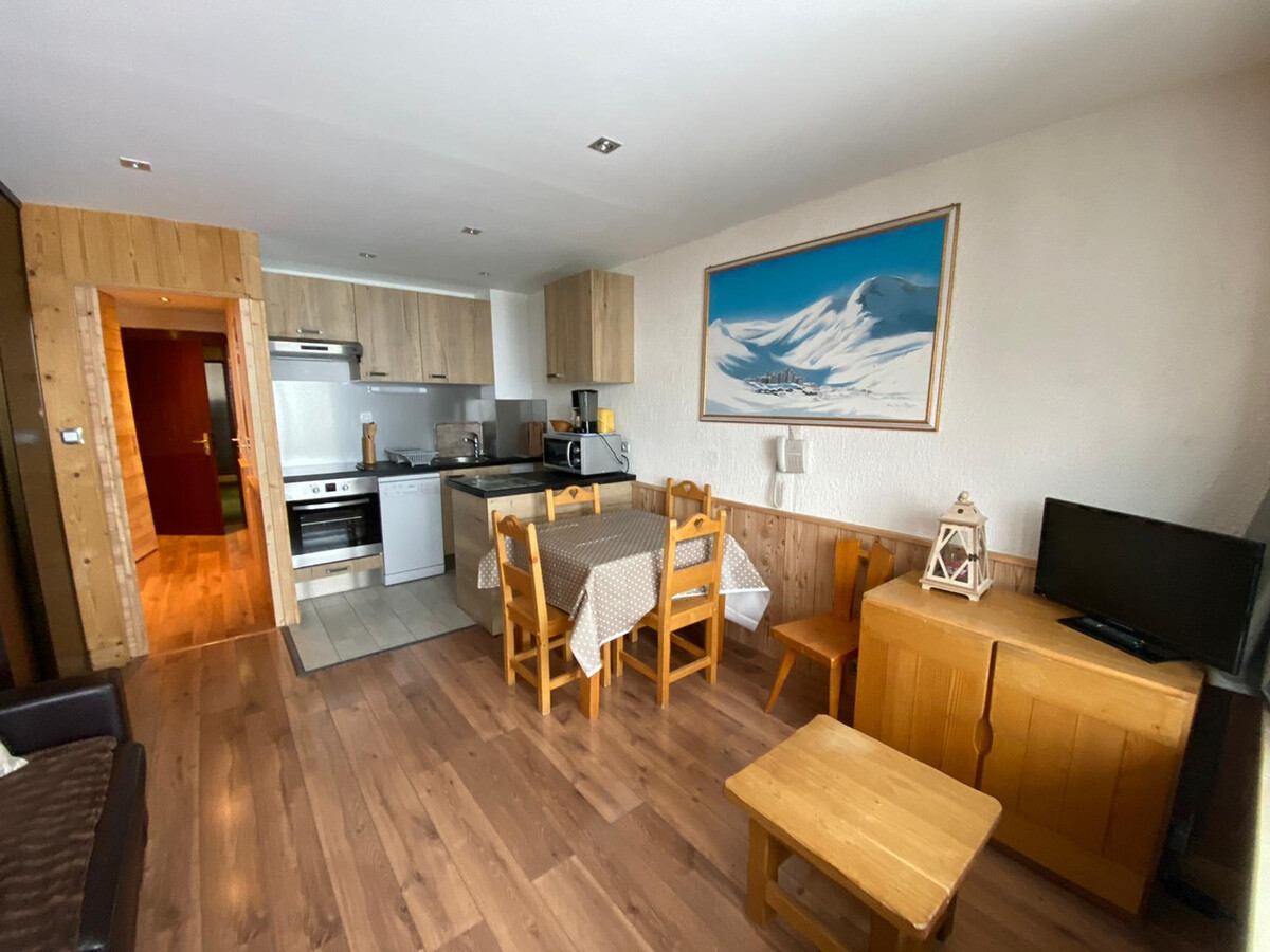 Studio 30 m² ski aux pieds, balcon sud/ouest à Tignes - Photo 3
