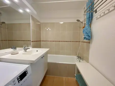 T2 avec piscine et terrasse à Cambo-les-Bains : photo 13