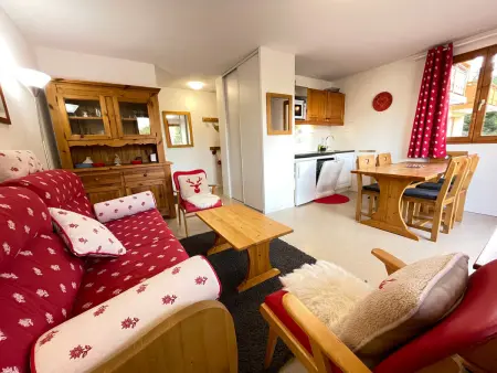 Location appartement à Valfréjus, Appartement cosy 6 pers, 2 chambres, balcon proche pistes