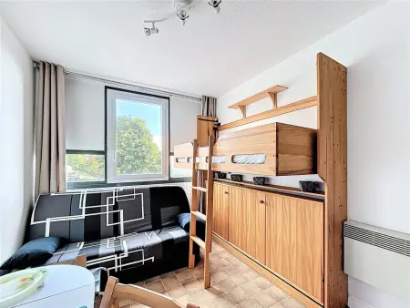 Studio 16m² skis aux pieds - Le Corbier : photo 9