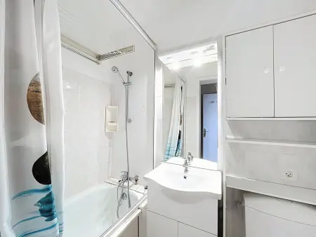 Studio 16m² skis aux pieds - Le Corbier : photo 11