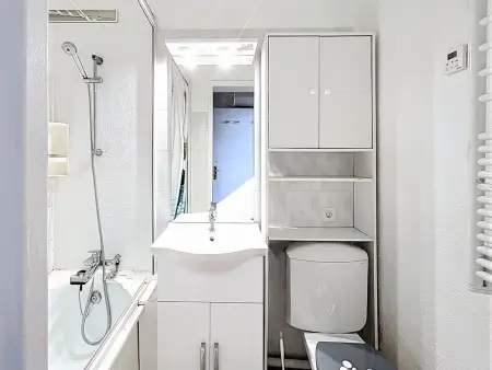 Studio 16m² skis aux pieds - Le Corbier : photo 12