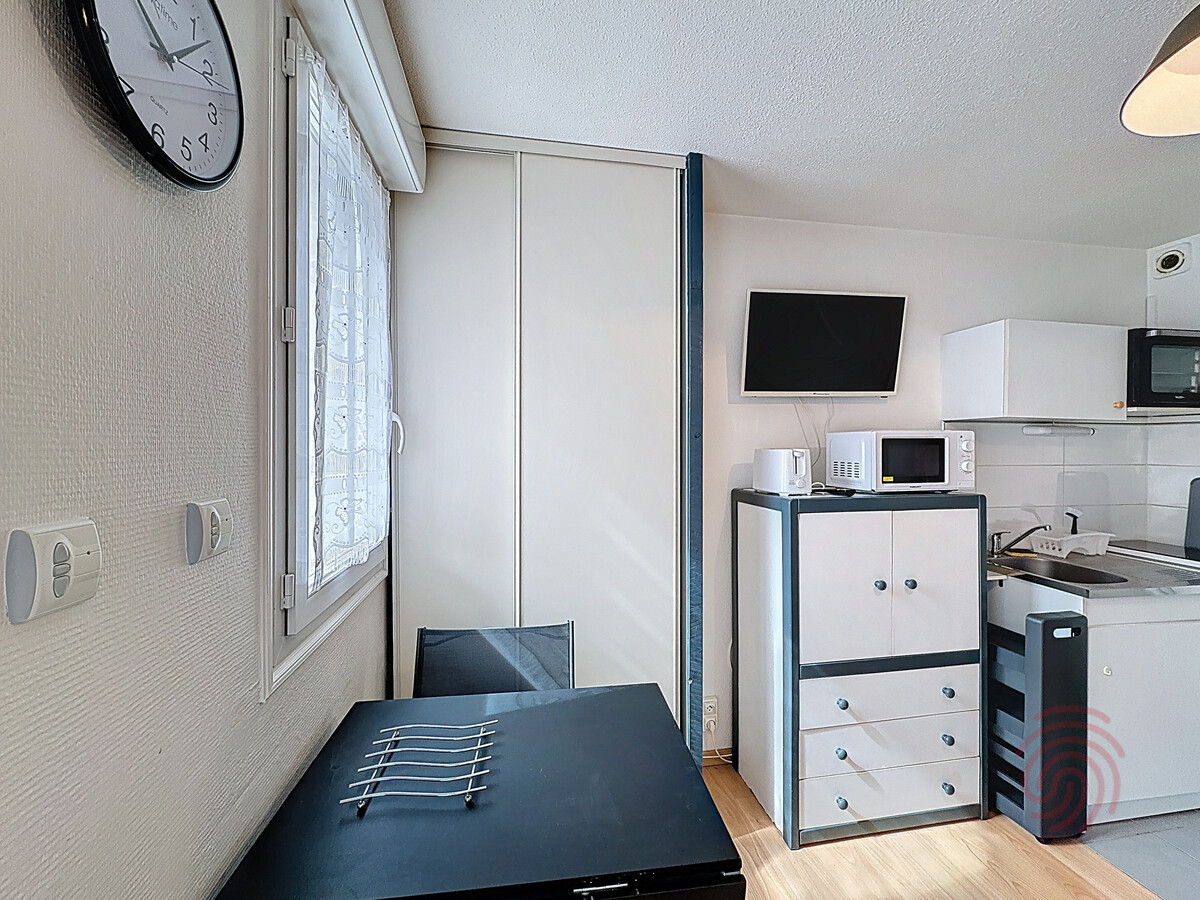 Studio 17 m² avec balcon, 400 m du centre-ville - Photo 5