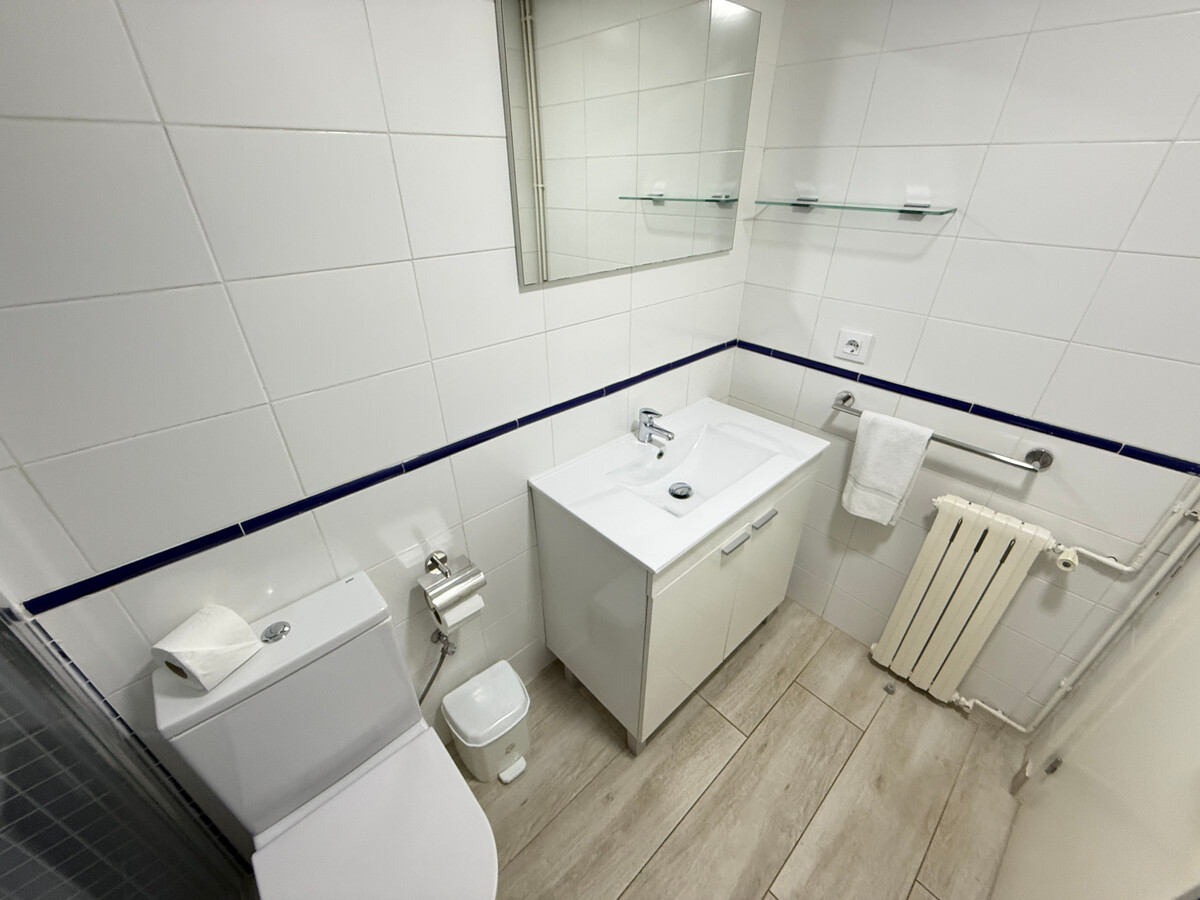 Appartement 4 pers. Roses, piscine et jardin nature - Photo 15