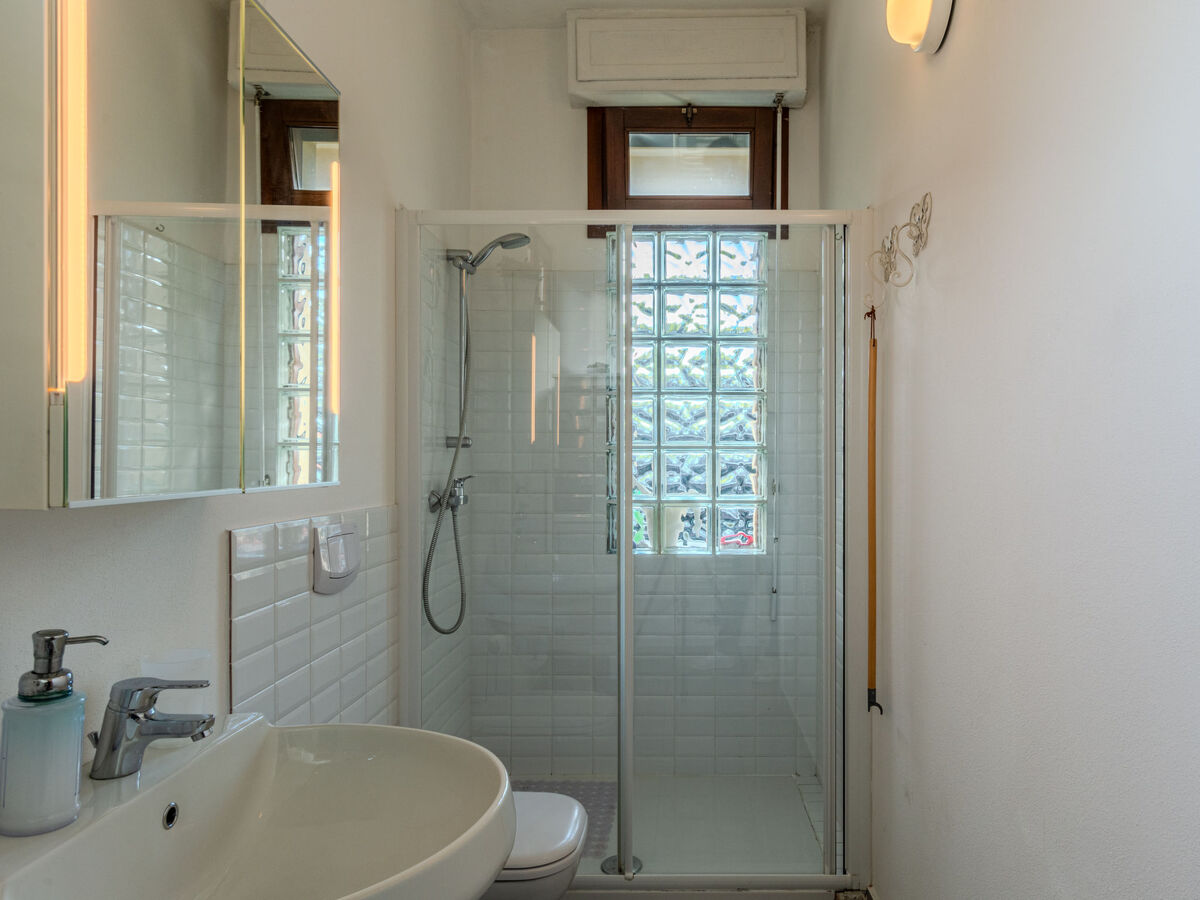 Appartement BonnyVista – vue lac et montagnes à Menaggio - Photo 11