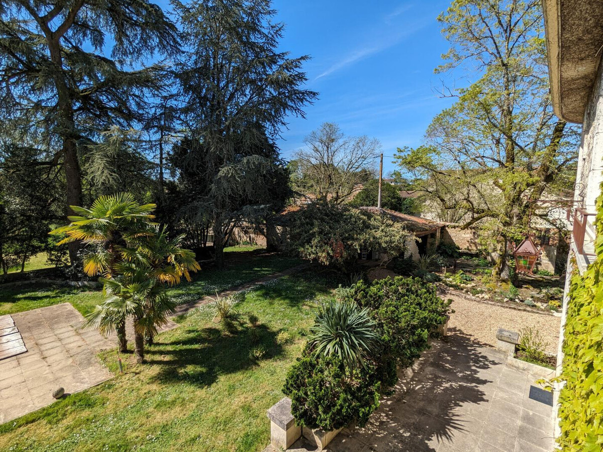 Gîte 10 pers. avec piscine chauffée et parc de 7 ha - Photo 20