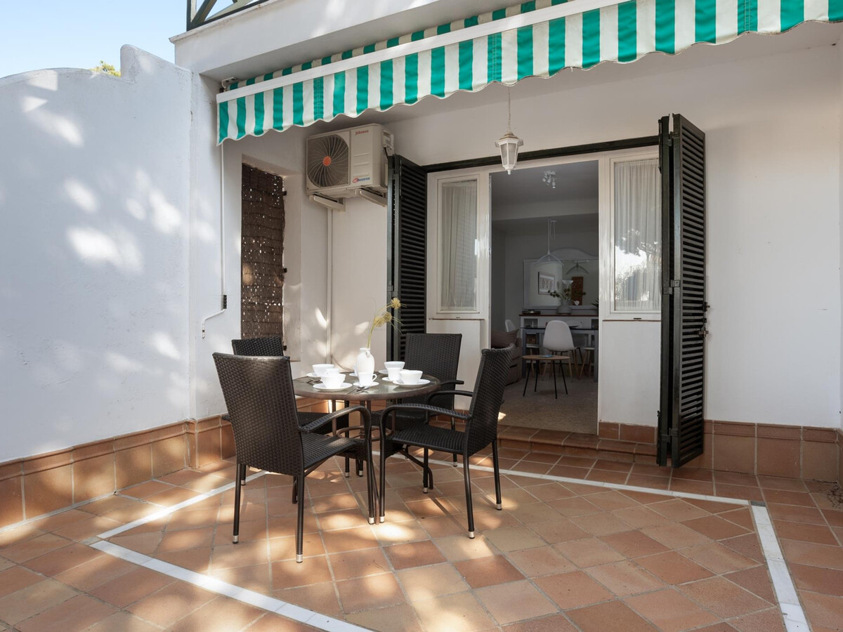 Maison mitoyenne à 170m de la plage La Barrosa - Photo 2