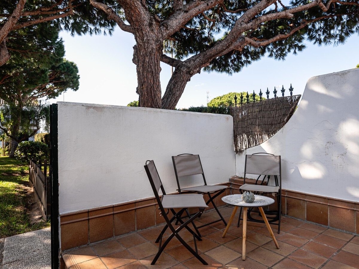 Maison mitoyenne à 170m de la plage La Barrosa - Photo 17