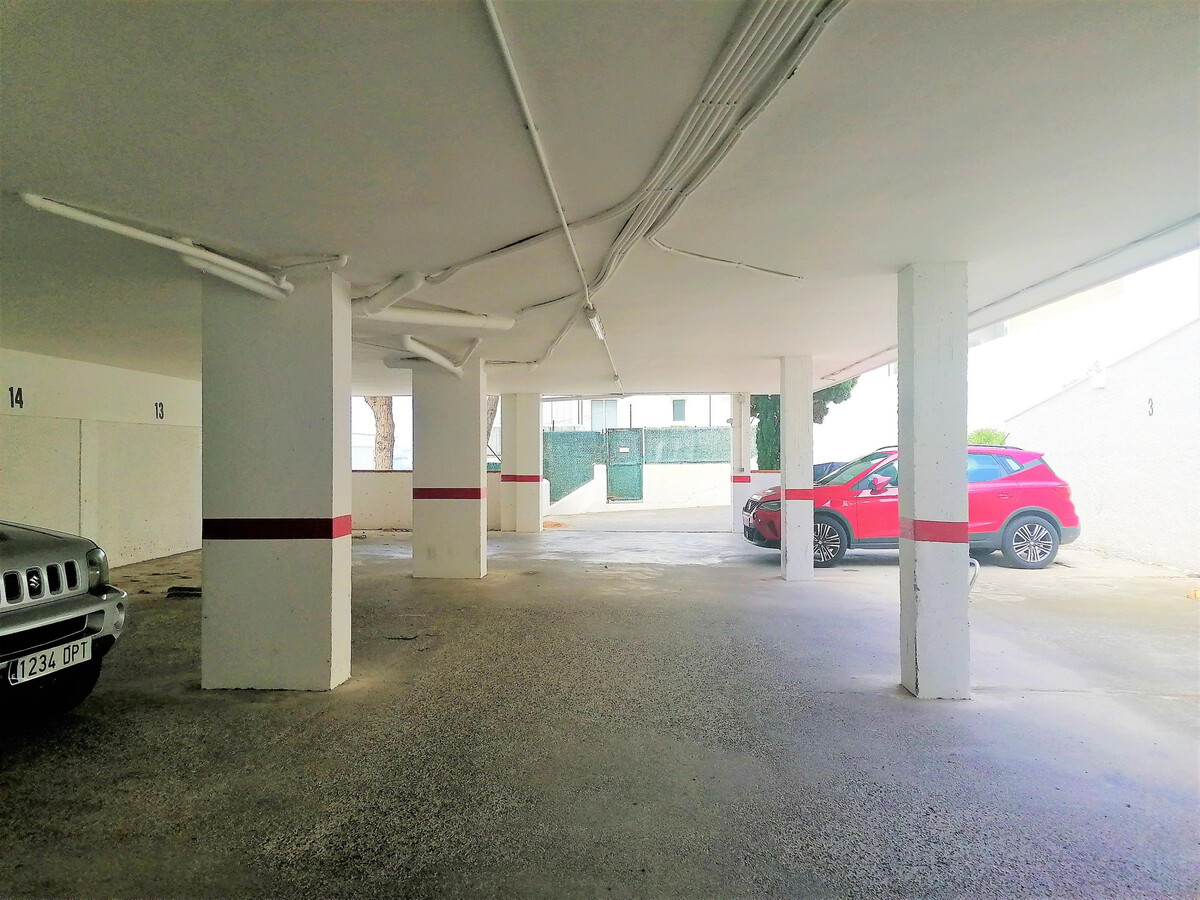 Appartement première ligne mer à Roses, terrasse vue Méditerranée - Photo 25