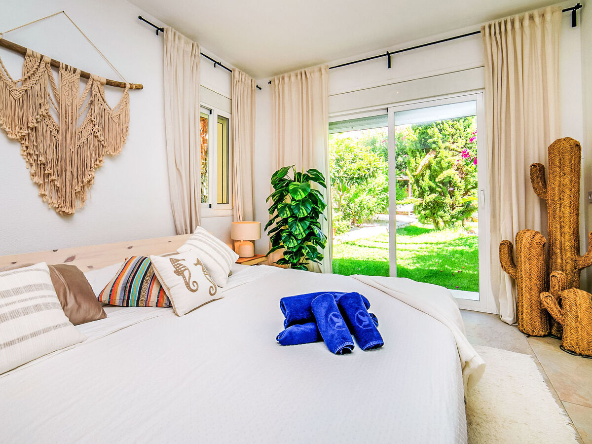 Villa Serenidad à Calpe, rénovée 2025, piscine privée - Photo 4