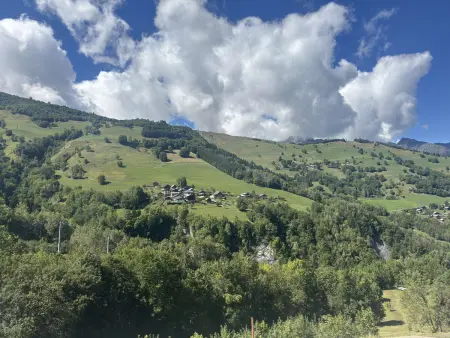 Le Roc – Appart 6 pers, skis aux pieds, parking couvert : photo 12