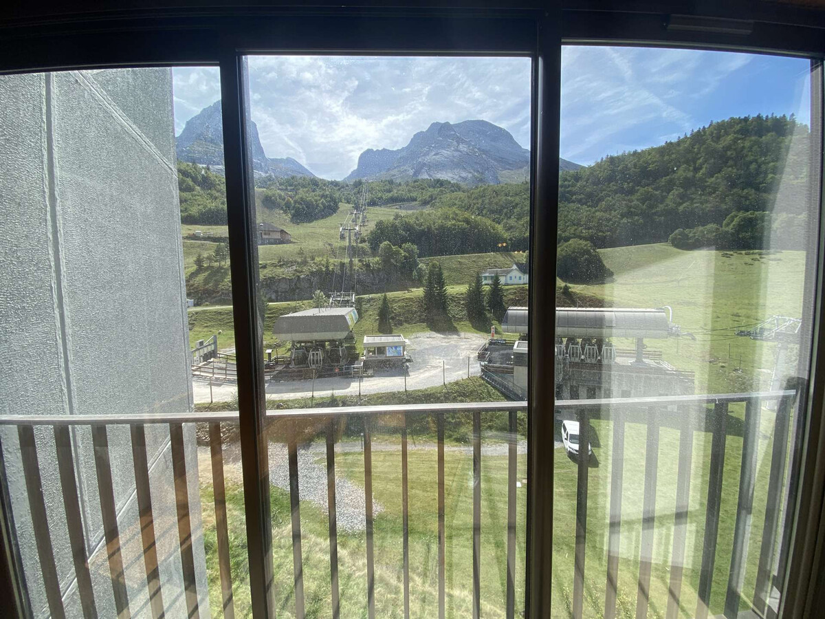 Appartement 6 pers à Gourette, vue télécabine et pistes - Photo 9
