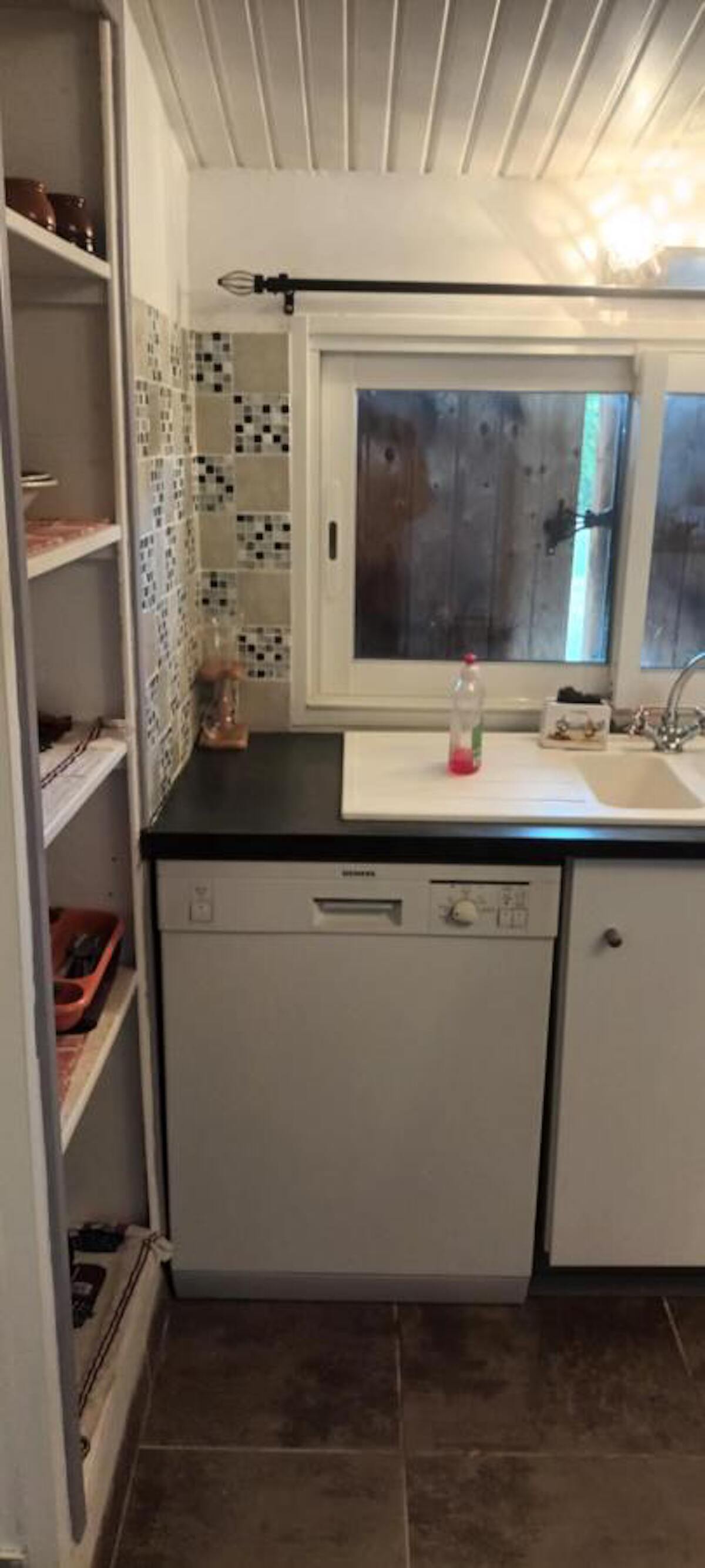 Maison de plain-pied avec jardin et pétanque - Photo 2