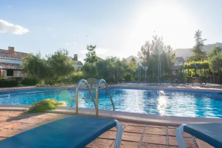 Location maison à Pozo Alcón, Maison de vacances avec piscine à Ibipozo