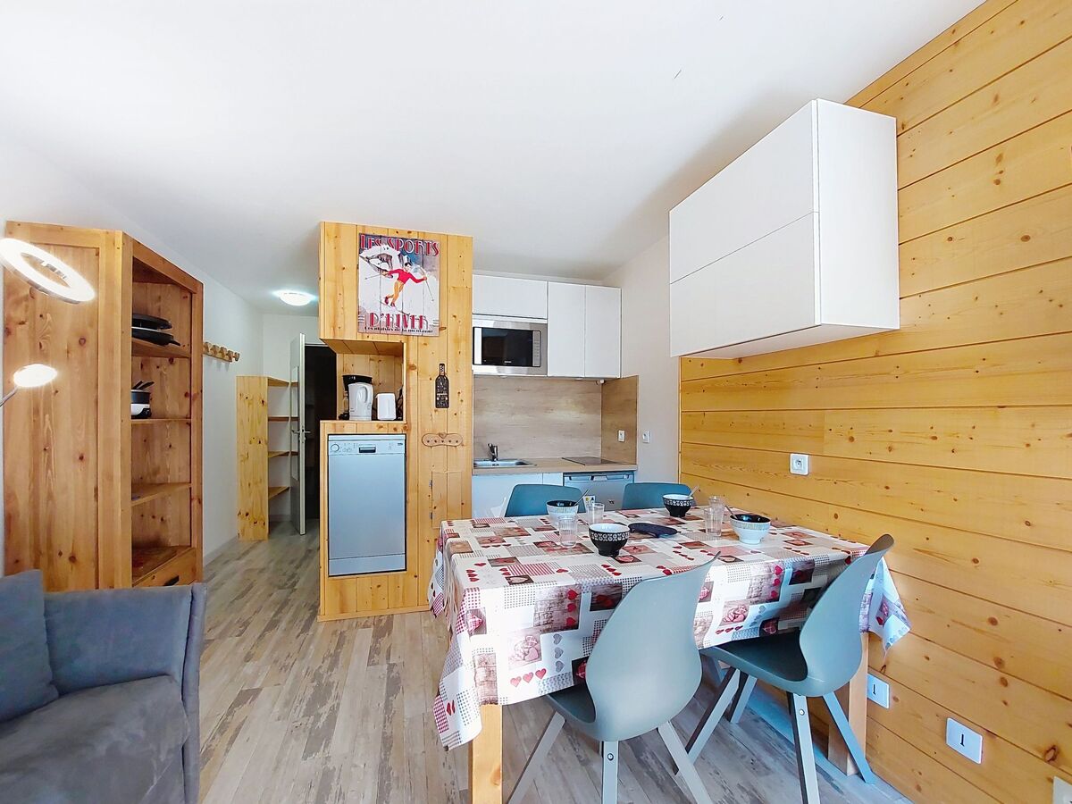 Studio Les Asters aux Ménuires, skis aux pieds à 200 m - Photo 2