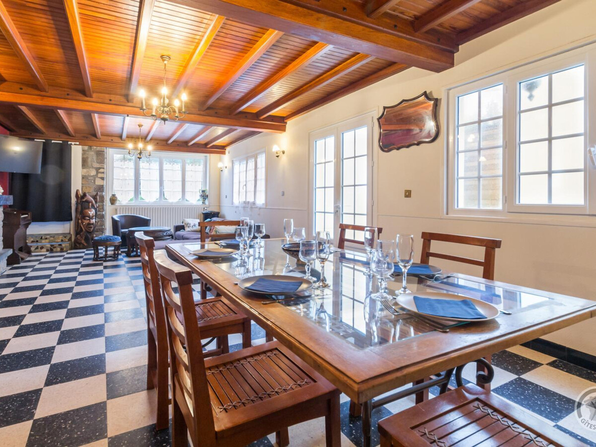 Gîte 6 pers. au Vast : ancien bar-restaurant avec cheminée - Photo 6