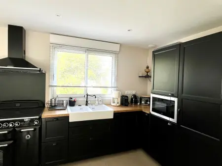 Maison 8 personnes à Groix avec terrasse arborée : photo 7