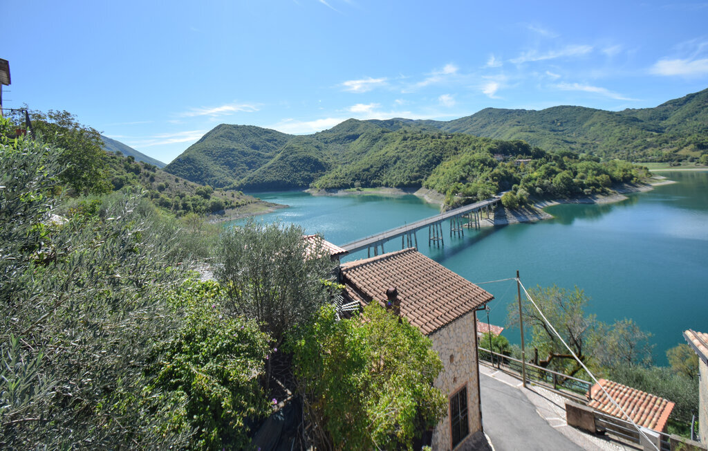 Appartement 3 personnes à Castel di Tora - Photo 11