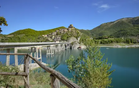 Location appartement à Castel di Tora