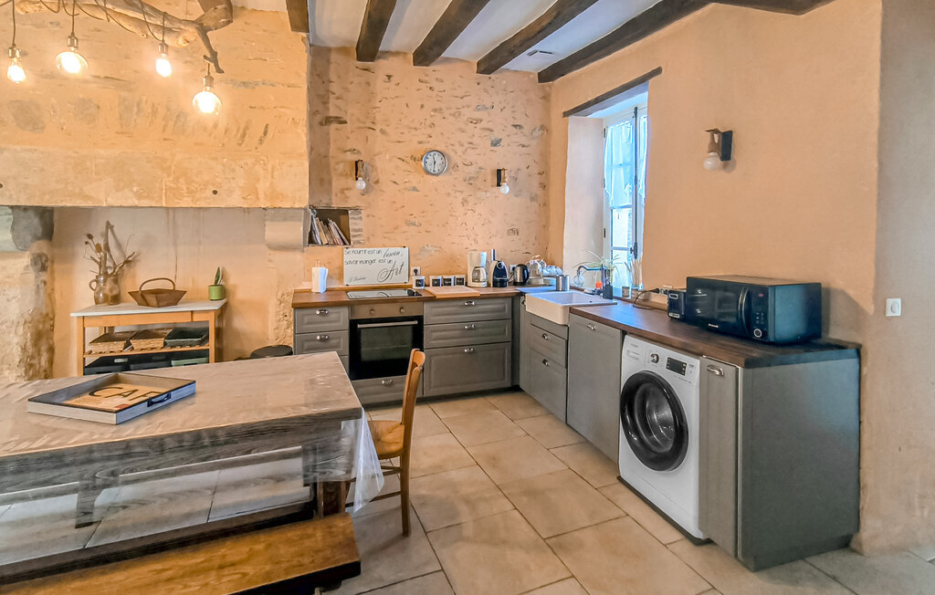Maison 11 pers. avec piscine et jacuzzi à Parennes - Photo 4