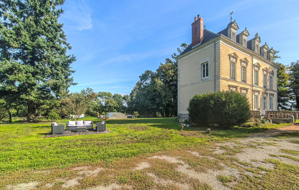 Maison 11 pers. avec piscine et jacuzzi à Parennes - Photo 7