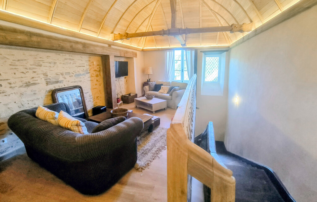 Maison 11 pers. avec piscine et jacuzzi à Parennes - Photo 10