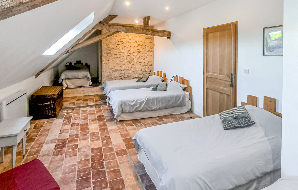 Maison 11 pers. avec piscine et jacuzzi à Parennes - Photo 17