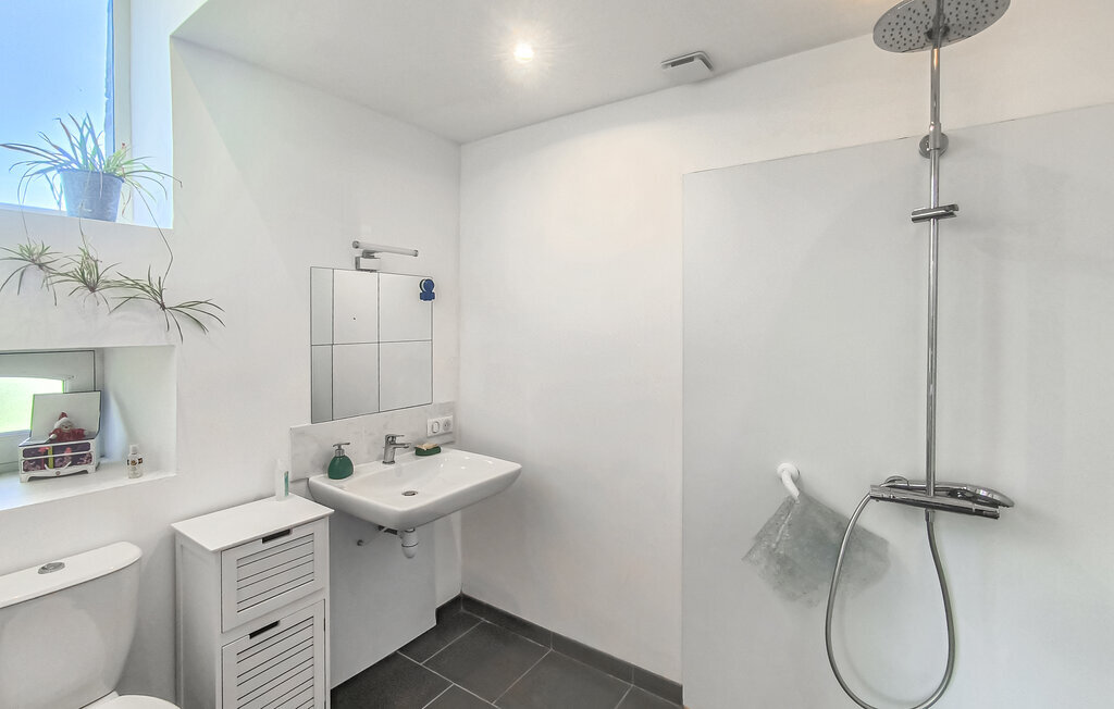 Maison 11 pers. avec piscine et jacuzzi à Parennes - Photo 25