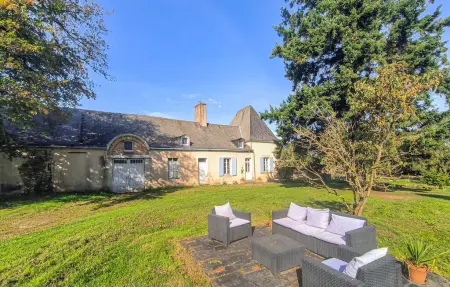 Location maison de vacances à Parennes