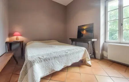 Maison familiale du 19e siècle, 25 000 m² en Dordogne : photo 6