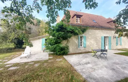 Maison familiale du 19e siècle, 25 000 m² en Dordogne : photo 10